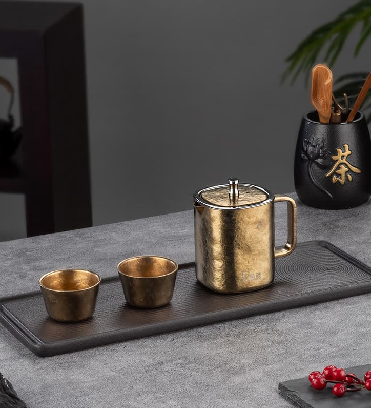 餐具和其他物品